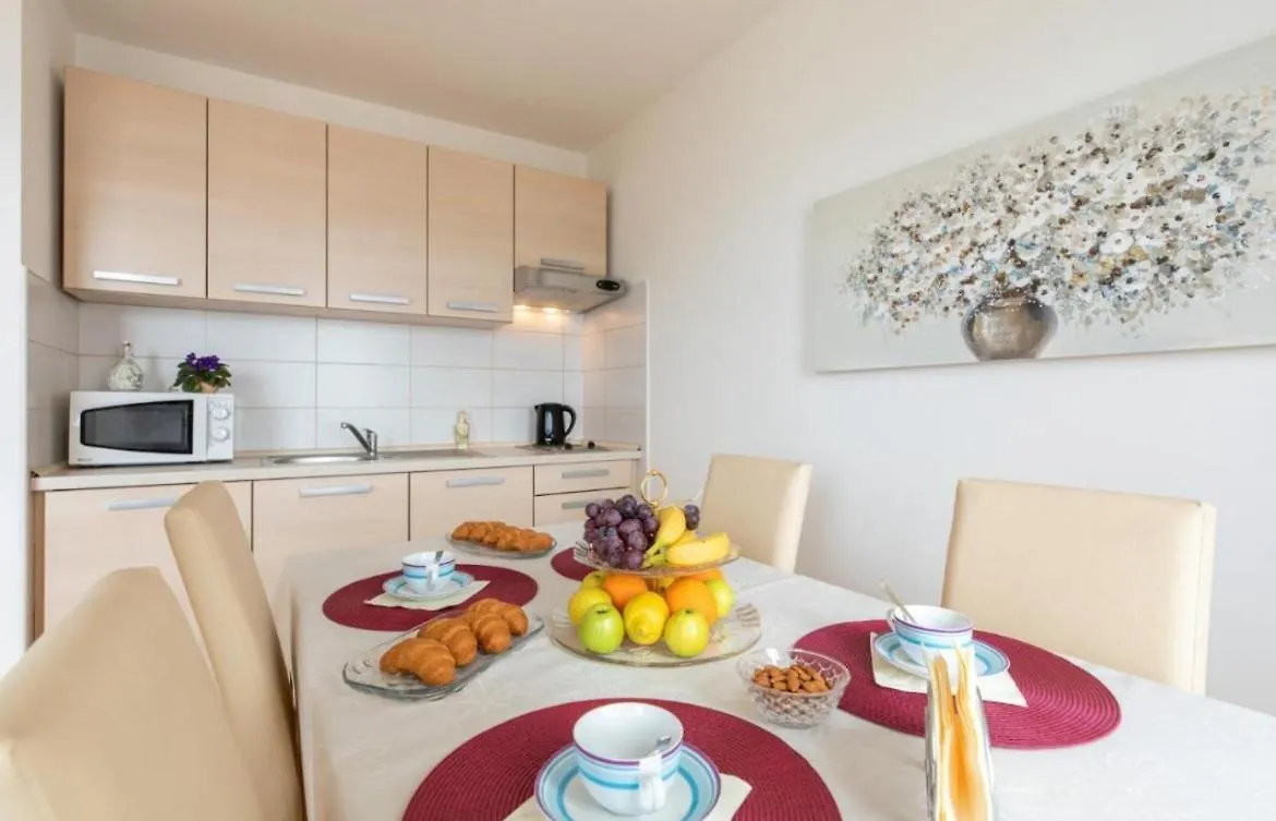 Apartman Mario Crikvenica Apartment